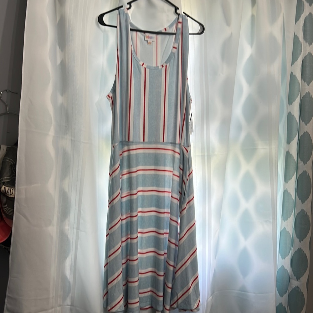 Lularoe Nicki